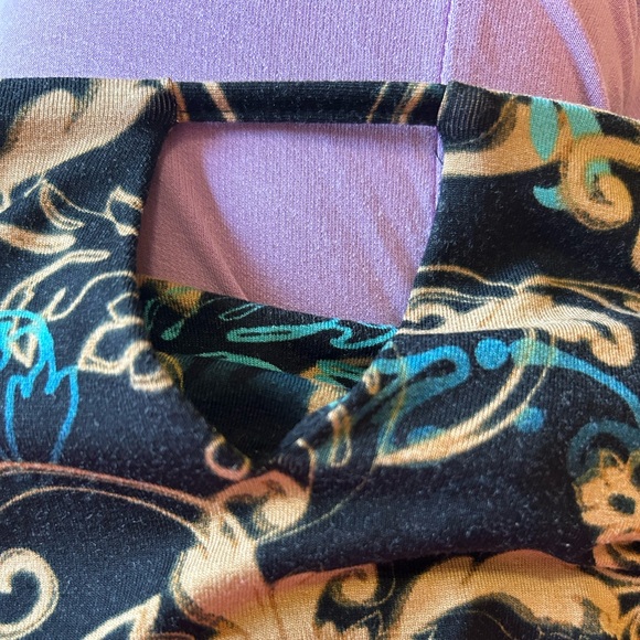 Chico’s Top With Quarter Length Sleeves - Size 1(M-8) Multi Design - Picture 14 of 14